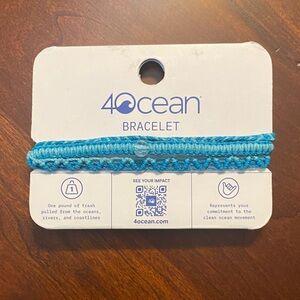 4Ocean Bracelet. Funds global Ocean Cleanup. NWT